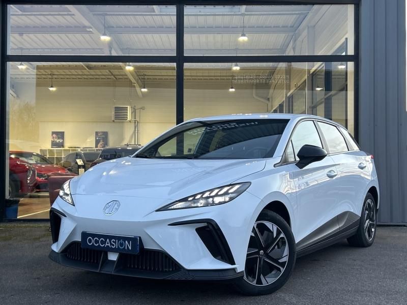 Théobald Occasion MG Motors Berline Electrique Blanc